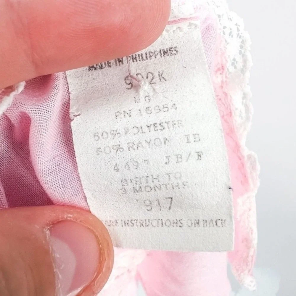Vintage‎ Pink Umbrella Embroidered Lace Trim Baby Vest Birth to 3 Months